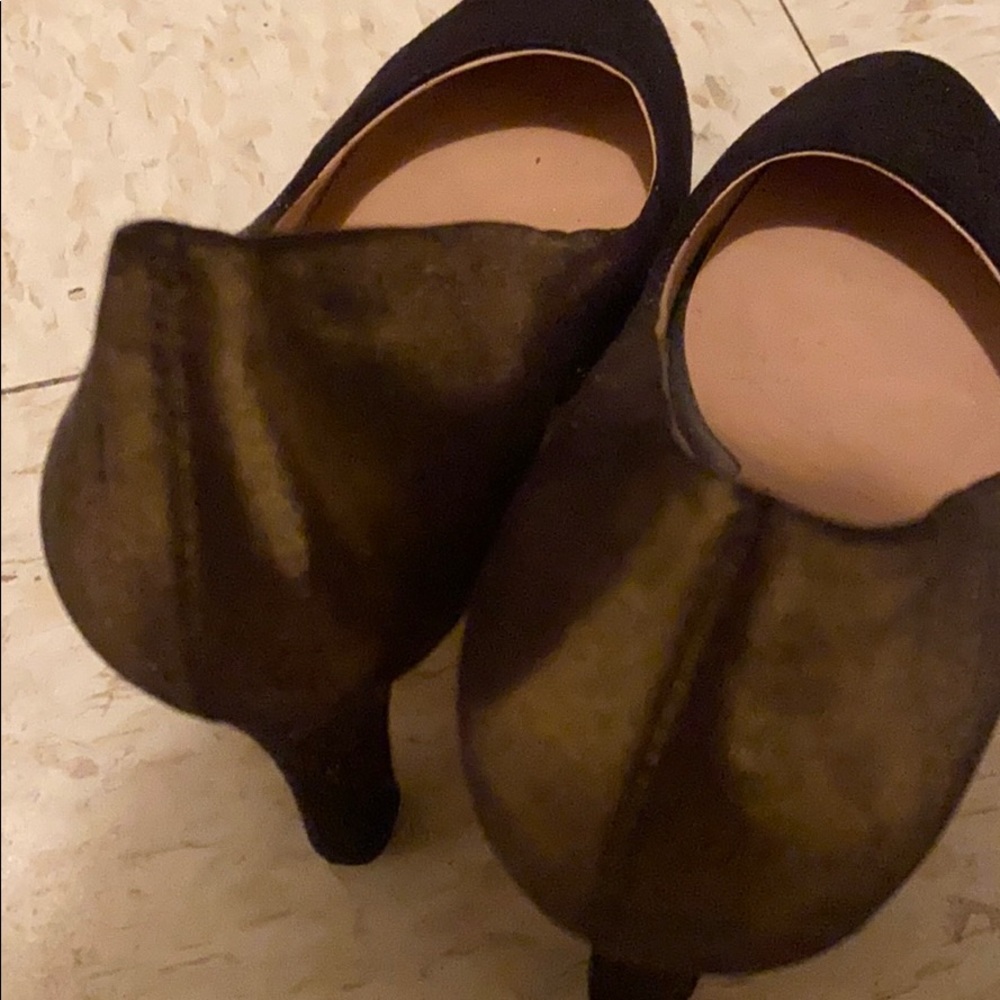 Sandals - Picture 2 of 4